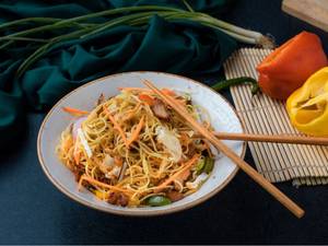 Chicken Chilli Garlic Noodles