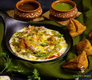 Dahi Samosa Chaat