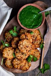 Navratri Special Sabudana Vada With Card (6 Pcs)