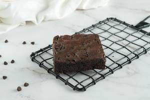 Choco Chip Brownie (eggless)