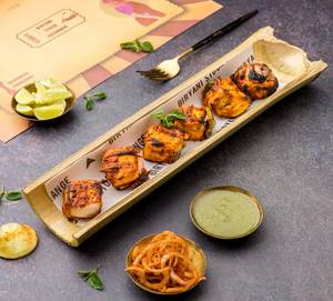 Nimbu Mirch Dhaniya Paneer Tikka