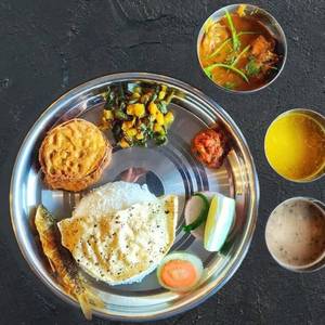 Fish Curry Thali(Desi Style)