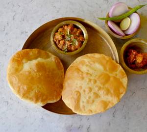 Chole Poori