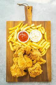 1 PIECE FRIED CHICKEN+1 MAYONNAISE+HOT MAYONNAISE+KETCHUP