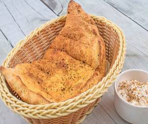Stuffed Garlic Bread