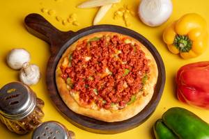 12" Large Spicy Keema Pizza