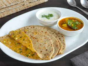 Mix Paratha