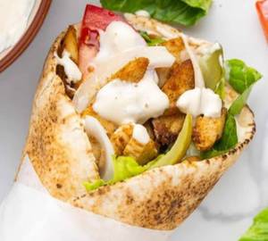 Kuboos Chicken Tandoori Shawarma