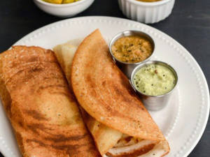 Paneer Plain Dosa