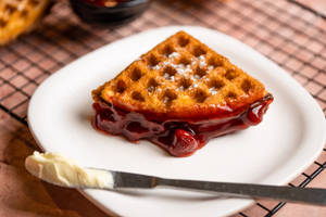 Creamy Starwberry Waffles