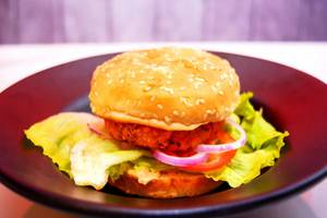 Jumbo Chicken Burger