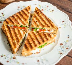 Veg sandwich grilled