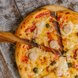 12" Butter Garlic Prawn Pie