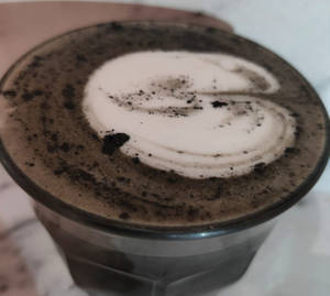 Activated Charcoal Latte