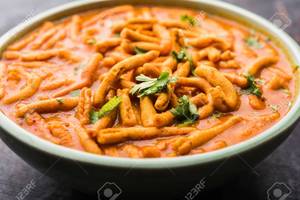 Sev Tomato