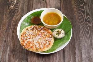 Onion Masala Uttapam