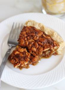 Cashew Pie (1 Pc)