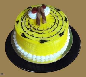 Birthday Pinapple Cake 