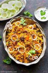 Veg dum biryani