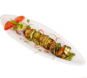 Hariyali Paneer Tikka    