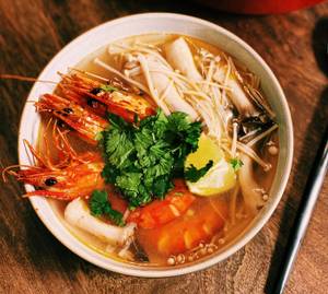 Seaweed Soup With Pork