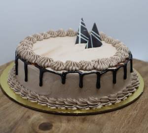Milk Chocolate Eggless Cake