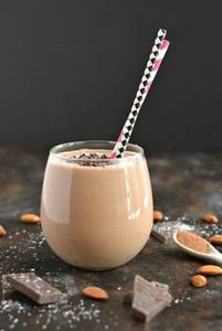 Choco Almond Thick Shake
