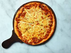 Cheesy Cheese Pizza