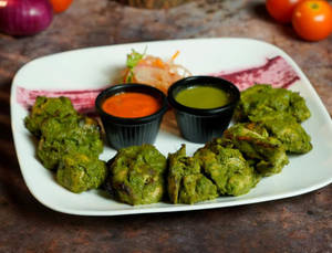 Chicken Pudina Tikka (8pcs)