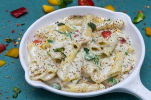 White sauce pasta