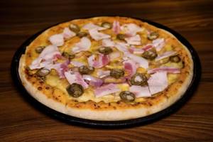 Smoked Pork Bacon Pizza