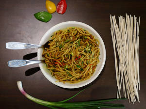 Singapore Noodles 1 roll