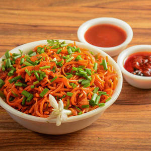 Veg Schezwan Noodle