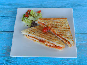 Grilled Fish & Tomato Sandwich