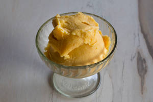 Fresh Alphonso Mango Ice cream