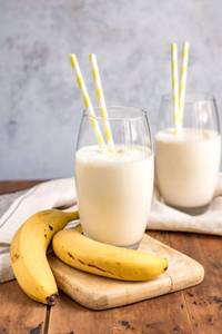 Banana lassi