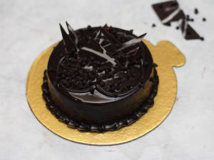 Chocolate Chip Cake (Dry)                                              