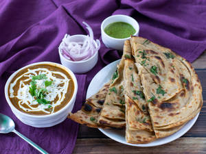 Dal Makhani + Butter Naan (1Pc )