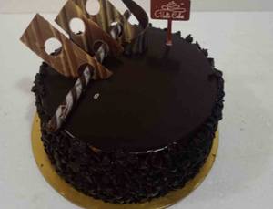 Eggless Choco Chips Cake