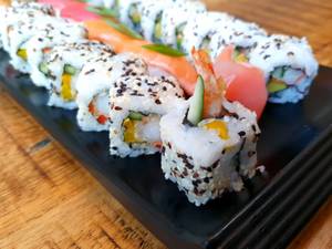 Sushi Platter For 2 (non-veg) - 20 Pieces