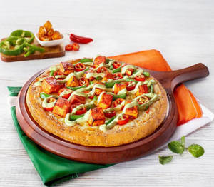 Green Red Yellow Capsicum Pizza