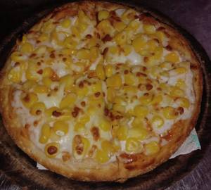 7'' Goldy Corn Single Veg Pizza