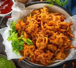 Kanda Bhaji ( Onion Pakoda )