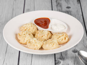 Paneer Cheese and Butter Momos (6 Pcs)