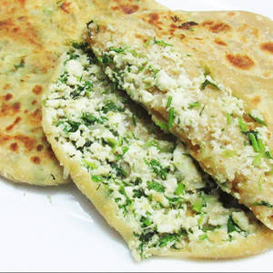 Paneer Paratha                           