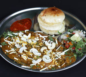 Butter Kaju Bhaji Pav