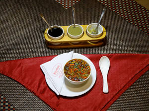 Veg Manchow Soup (300 ml)