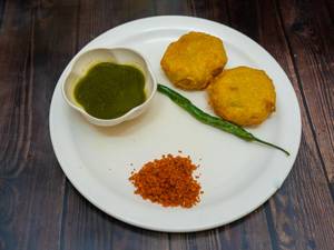Vada Plate (2 pcs - No Pav)