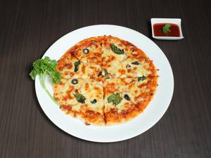 6" Onion Capsicum Pizza 