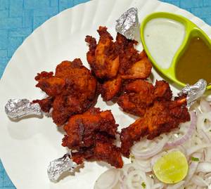 Chicken Lollipop (8 Pcs)